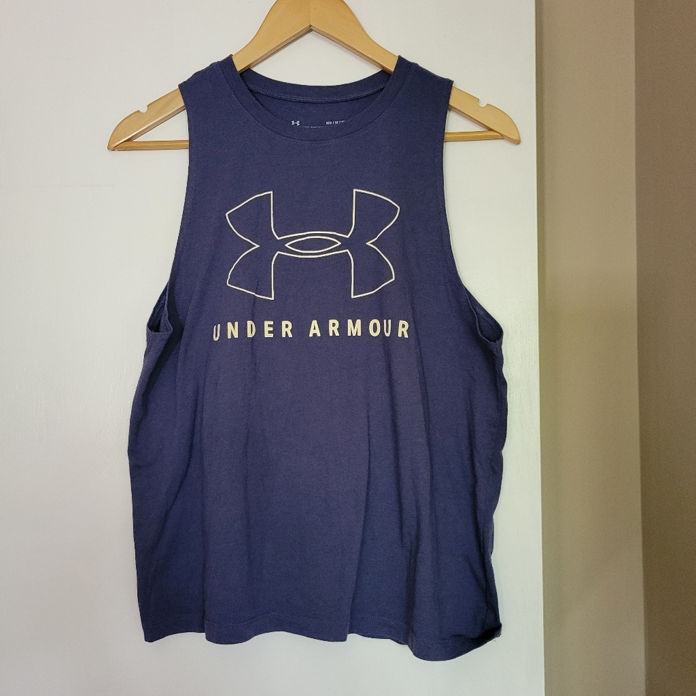 Under armour tank